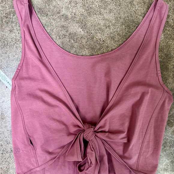 NWT Lululemon It’s A Tie Tank Figue - Picture 3 of 4
